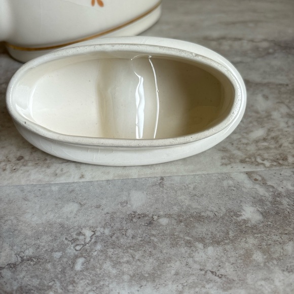 Vintage Mid Century Modern Bakerite Tulip Teapot with 22K Gold Trim Art Deco - Picture 8 of 8